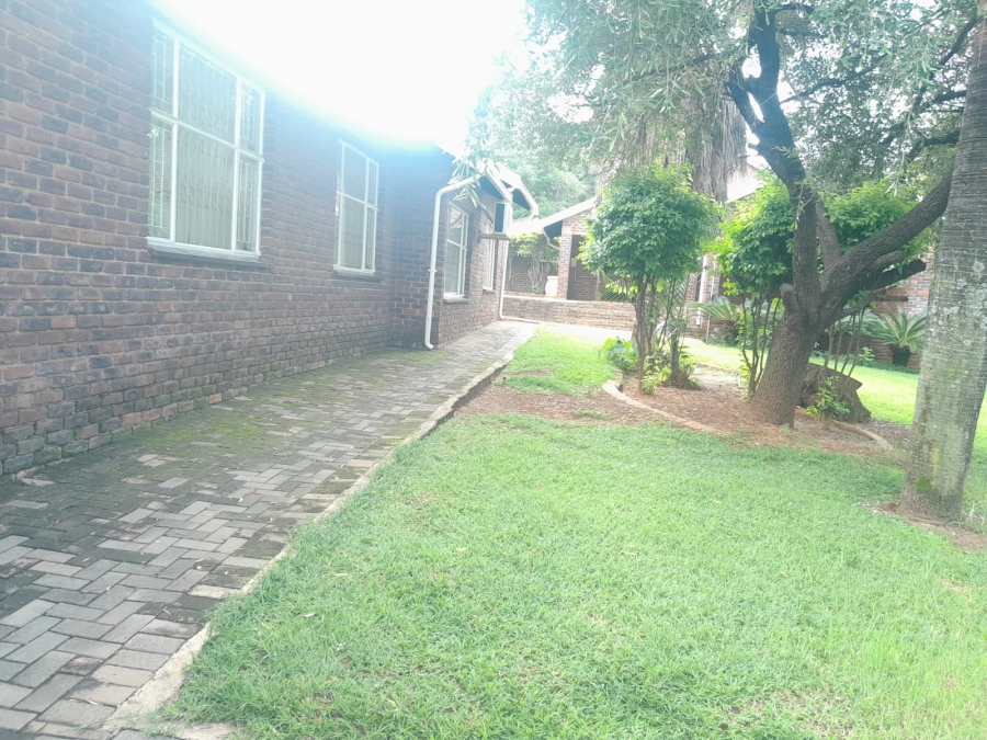 5 Bedroom Property for Sale in Cashan North West